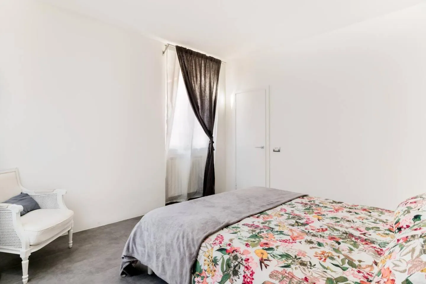 Bocconi Industrial Loft 2Bdr, 2Btr Apartman Milánó